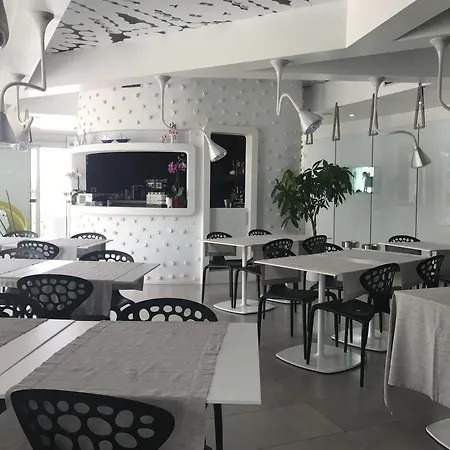 Quihotel Hotel 4*