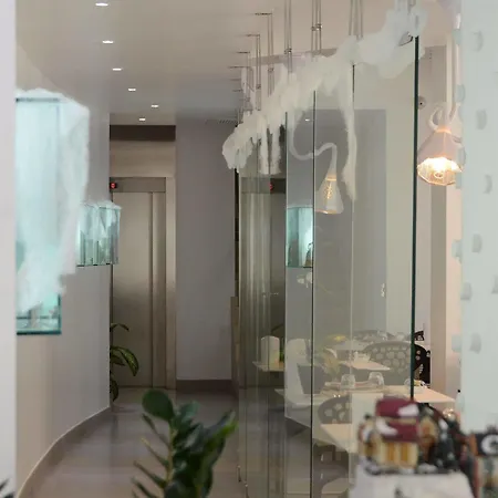Quihotel Hotel 4*